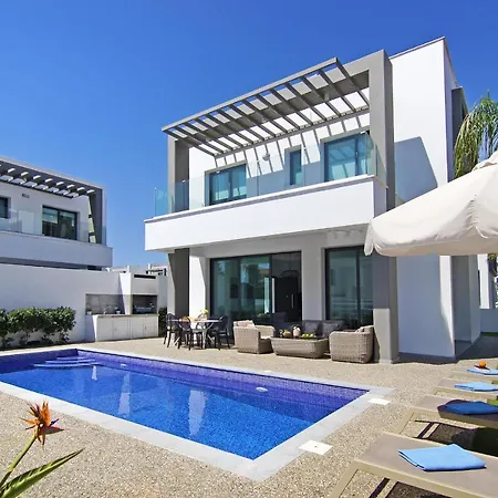 Villa Megan Protaras