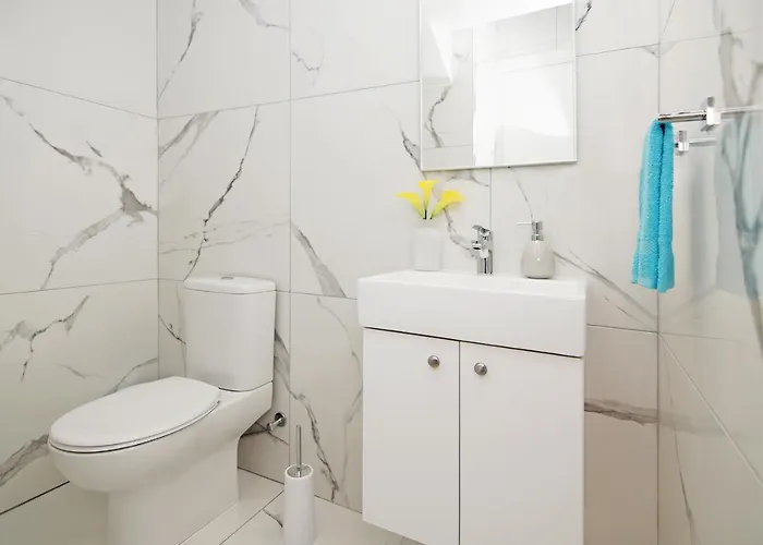 Megan Villa Protaras